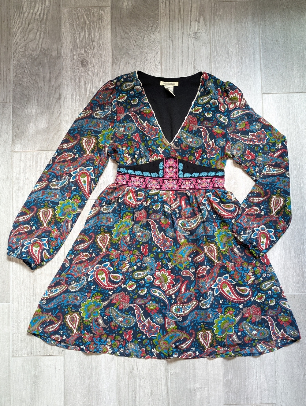 Flying Tomato Multicolor Paisley V-Neck Long Sleeve Dress